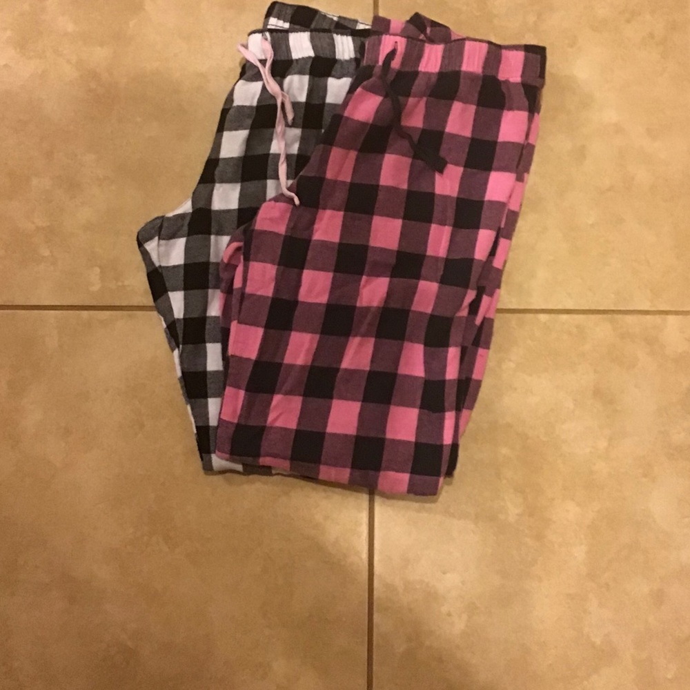 GUC Old Navy Buffalo Plaid Flannel PJs